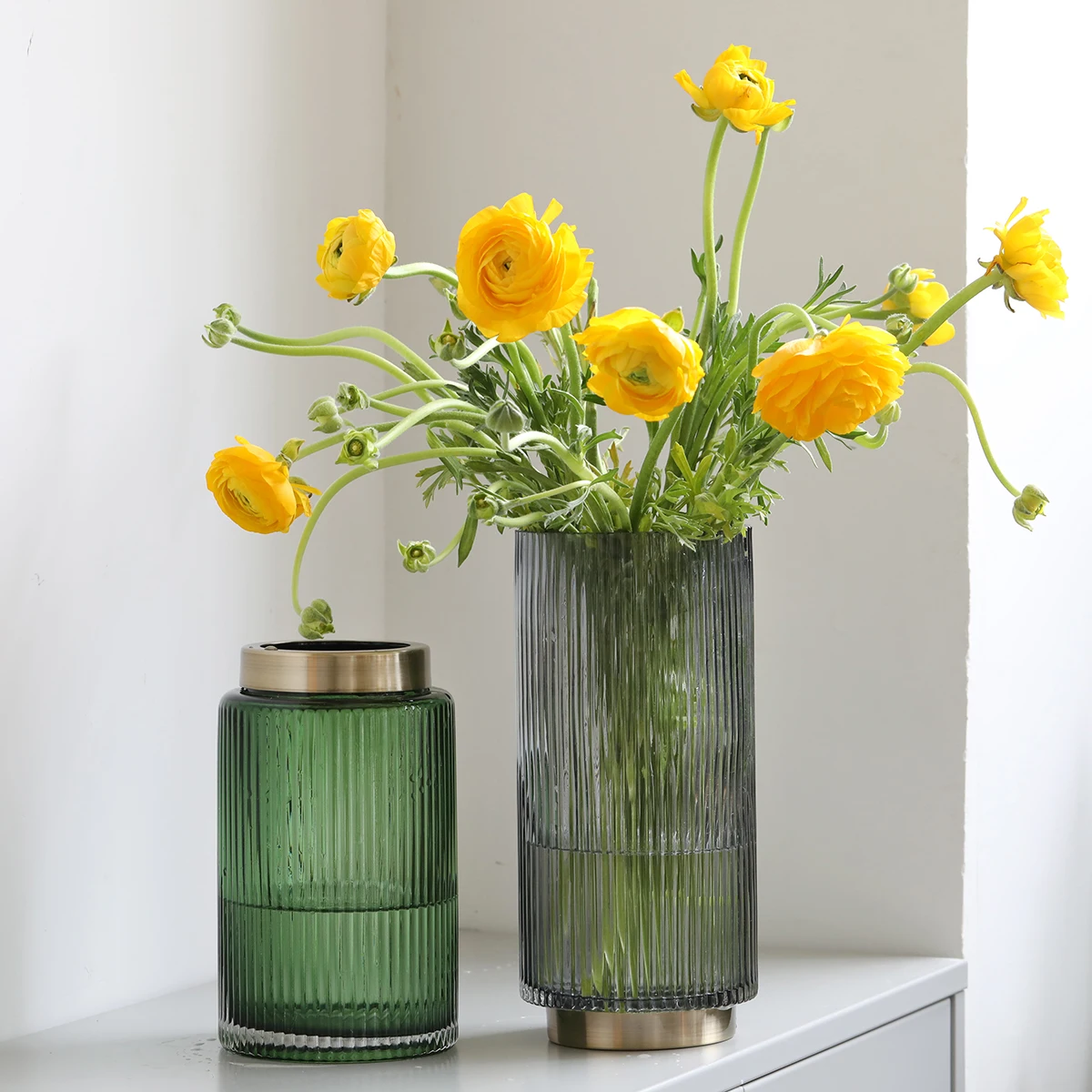 Wholesale Home Decoration Modern Luxury Nordic Style Cylinder Clear Flower Glass Vase, Picture
Wholesale Home Decoration Modern Luxury Nordic Style Cylinder Clear Flower Glass Vase, Picture