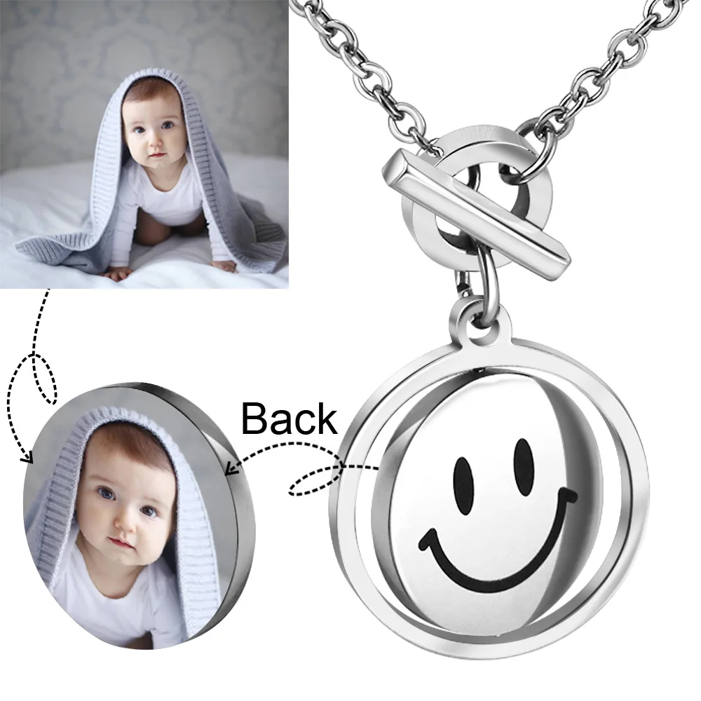 Hot Titanium Steel Smiley Face Pendant Necklace Customized Color photo Pendant for Men and Women
Hot Titanium Steel Smiley Face Pendant Necklace Customized Color photo Pendant for Men and Women