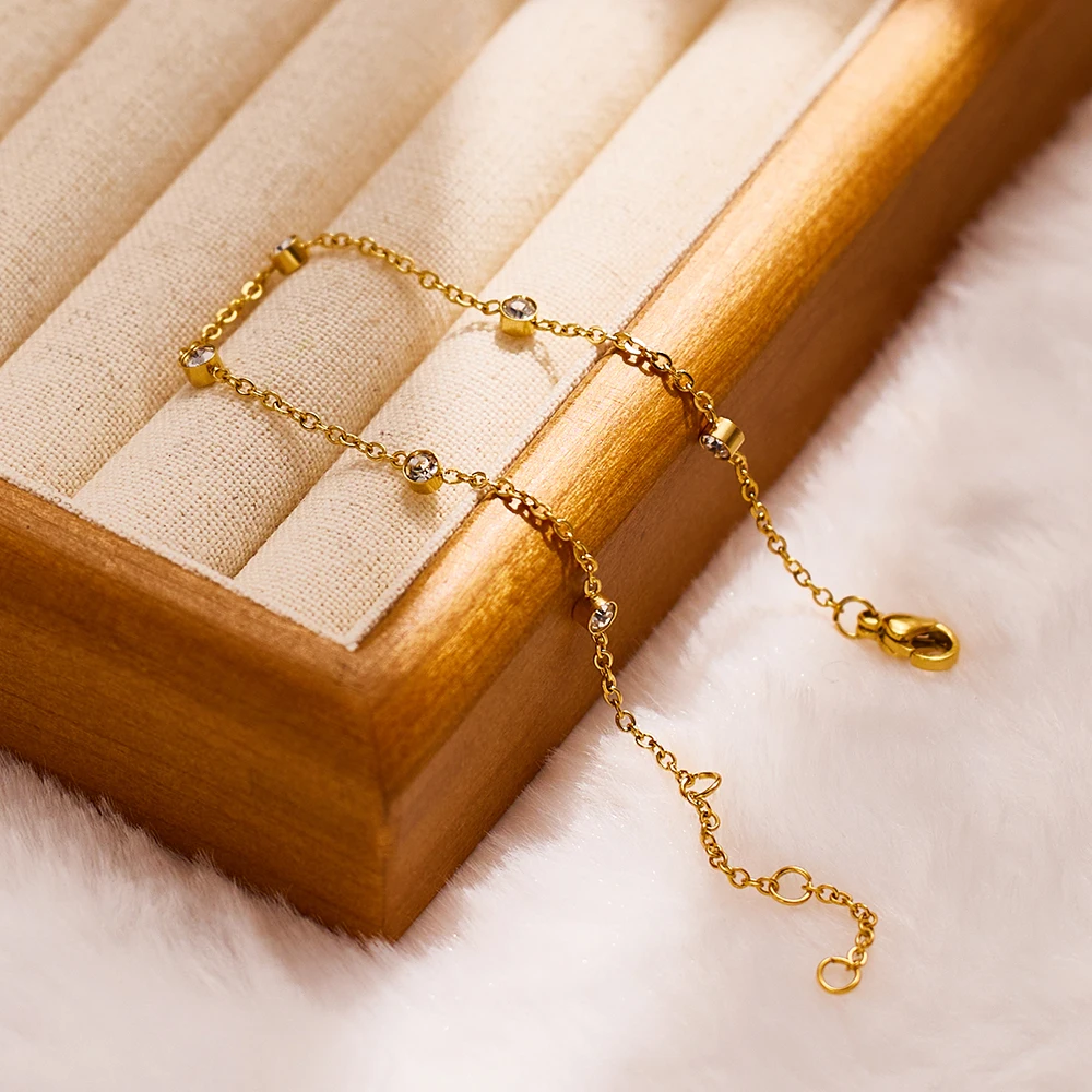 luxury cubic zirconia gold plated diamond jewelry braceletgemstone custom moissanite charm stainless steel crystal bracelet
luxury cubic zirconia gold plated diamond jewelry braceletgemstone custom moissanite charm stainless steel crystal bracelet