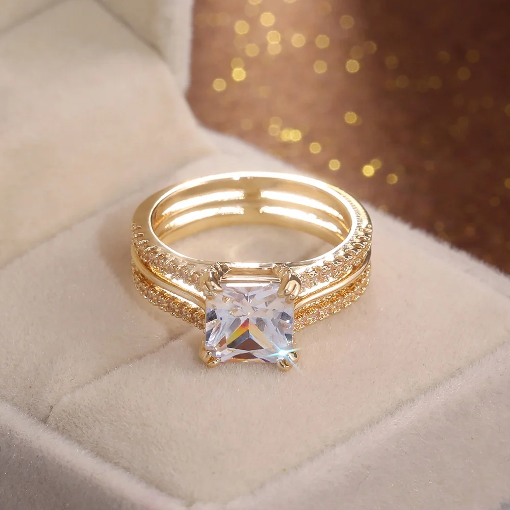 Gold Color Cubic Zirconia Clear Stone Beautiful Engagement Party Rings for Women Fashion Jewelry Girls Gifts
Gold Color Cubic Zirconia Clear Stone Beautiful Engagement Party Rings for Women Fashion Jewelry Girls Gifts