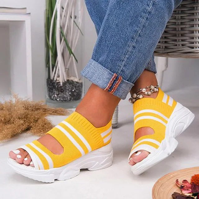 2020 new INS Hot brand wave wedges sandals comfortable summer platform sandals women 2020 high heels casual sandals, As the pics show
2020 new INS Hot brand wave wedges sandals comfortable summer platform sandals women 2020 high heels casual sandals, As the pics show