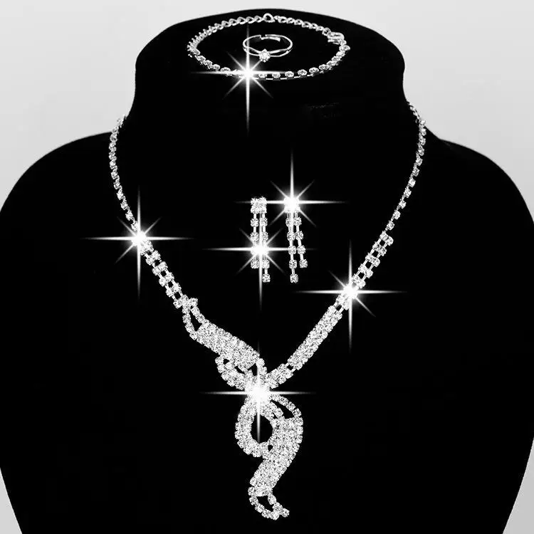 Long Tassel Women Sparkling Rhinestone Crystal Necklace Earrings Wedding Bridal Jewelry Set
Long Tassel Women Sparkling Rhinestone Crystal Necklace Earrings Wedding Bridal Jewelry Set