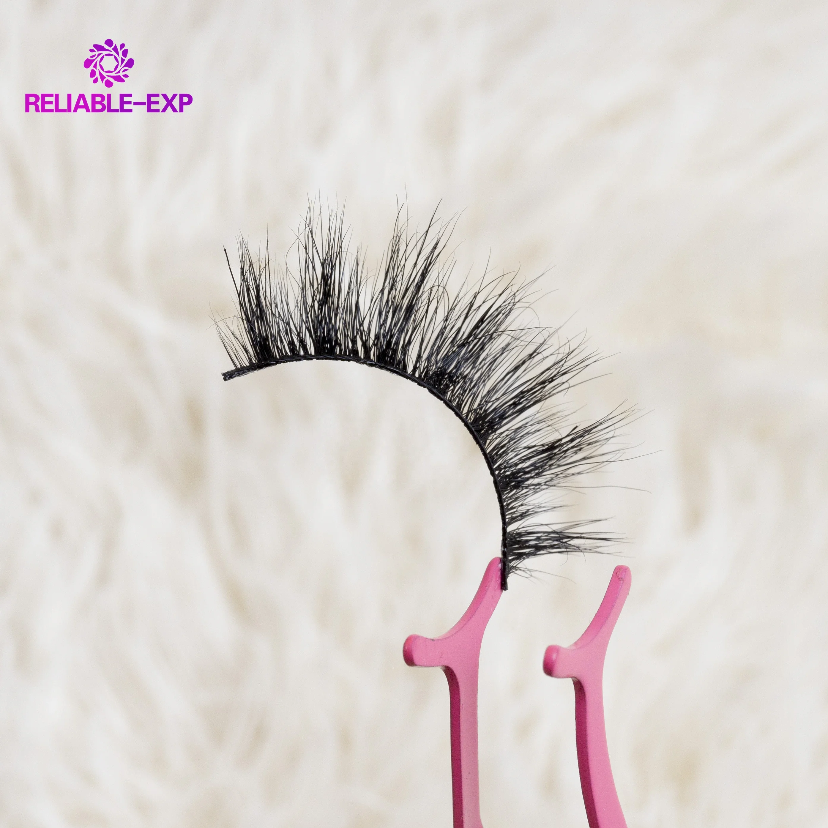 LX-86 3D Mink Eyelashes With Wholesale Custom Mink Eyelashes Box And Luxury Eyelashes Manufacturer
LX-86 3D Mink Eyelashes With Wholesale Custom Mink Eyelashes Box And Luxury Eyelashes Manufacturer