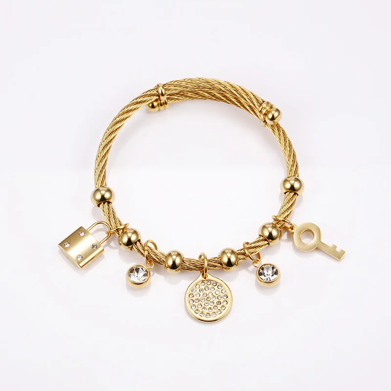 Stainless steel hand of Fatima bracelet titanium steel key lock with diamond round bracelet jewelry
Stainless steel hand of Fatima bracelet titanium steel key lock with diamond round bracelet jewelry