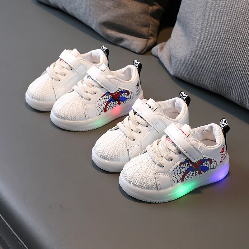 Fall Winter Fashion Soft Bottom Boys Girls Walking White Children's Casual Shoe Led Light Shoes For Kids, As shown
Fall Winter Fashion Soft Bottom Boys Girls Walking White Children's Casual Shoe Led Light Shoes For Kids, As shown