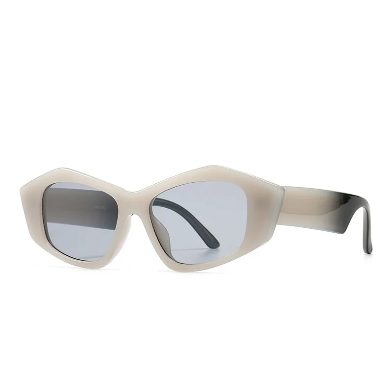 Wholesale trendy style unique Retro Vintage Small Plastic frame Rectangle 90s women Irregular Cat Eye Sunglasses gafas de sol
Wholesale trendy style unique Retro Vintage Small Plastic frame Rectangle 90s women Irregular Cat Eye Sunglasses gafas de sol
