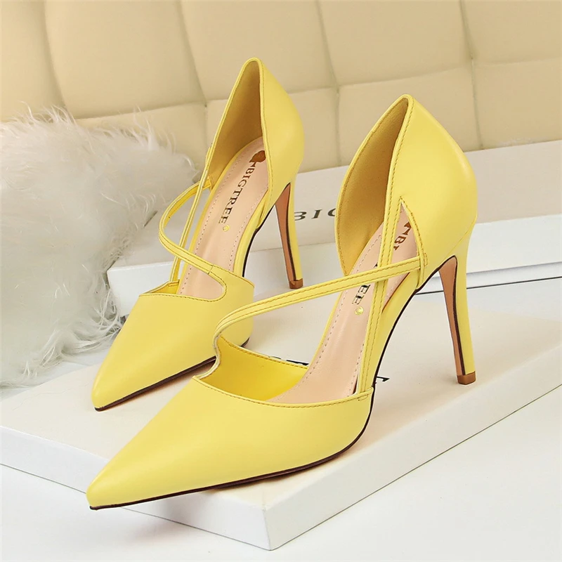 Cross Leather Block Heeled Shoes Fashion Women Heels Wedding Pink Blue Gray Gold Silver Sexy Pumps Ladies Heels Pumps Stiletto
Cross Leather Block Heeled Shoes Fashion Women Heels Wedding Pink Blue Gray Gold Silver Sexy Pumps Ladies Heels Pumps Stiletto