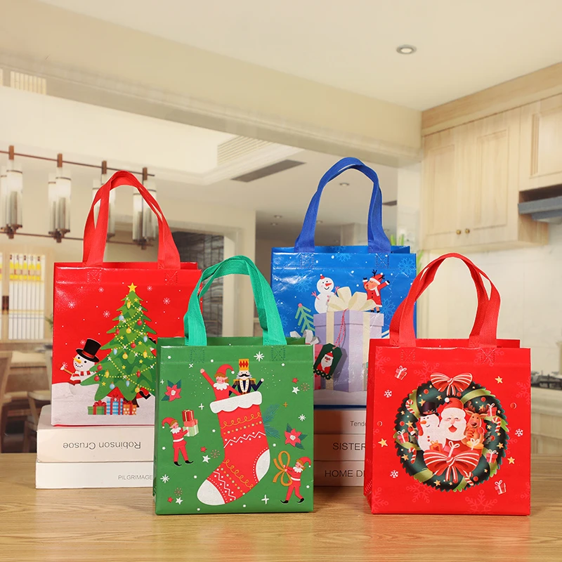 Customized Fashion Newly Style High Quality Handle Non-Woven Christmas Gift Shopping Bags
Customized Fashion Newly Style High Quality Handle Non-Woven Christmas Gift Shopping Bags