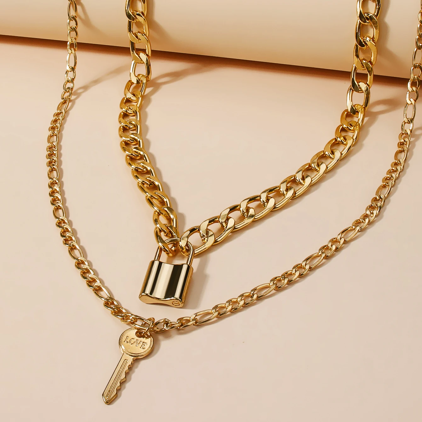 New Double Layer Trendy Key Lock Necklace Fashion Wholesale Stainless Steel Gold Plated multi-layer long chain choker necklace, Silver/gold/rose gold
New Double Layer Trendy Key Lock Necklace Fashion Wholesale Stainless Steel Gold Plated multi-layer long chain choker necklace, Silver/gold/rose gold