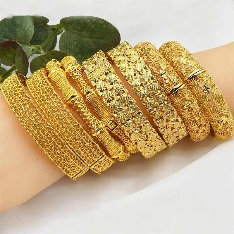 Carline Factory Price Indian Middle Eastern Dubai 24K Gold Bracelet Set Hollow Bangle Gold Plated Jewelry Wholesale for Women
Carline Factory Price Indian Middle Eastern Dubai 24K Gold Bracelet Set Hollow Bangle Gold Plated Jewelry Wholesale for Women