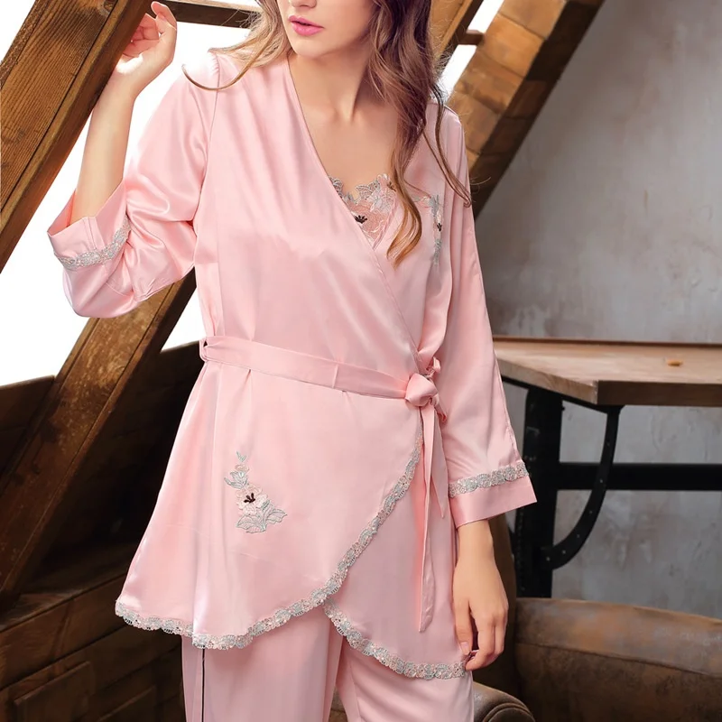 Summer Wholesale Night Dresses For Women silk pajamas Satin lace pajama set women nightgown
Summer Wholesale Night Dresses For Women silk pajamas Satin lace pajama set women nightgown