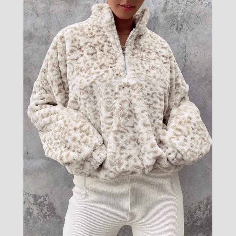 2021 Long Sleeve Leopard Lamb Wool Velvet Sweatshirts Autumn Winter Women Fashion Oversized Pullovers
2021 Long Sleeve Leopard Lamb Wool Velvet Sweatshirts Autumn Winter Women Fashion Oversized Pullovers