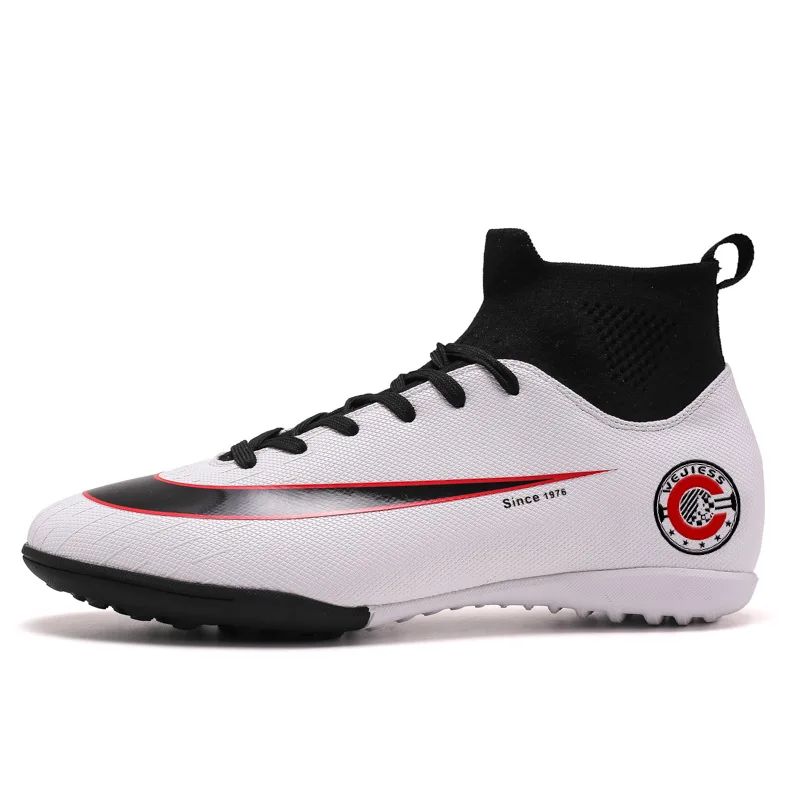 OEM spot cheap design of the most popular breath nail, professional shoes, football shoes
OEM spot cheap design of the most popular breath nail, professional shoes, football shoes