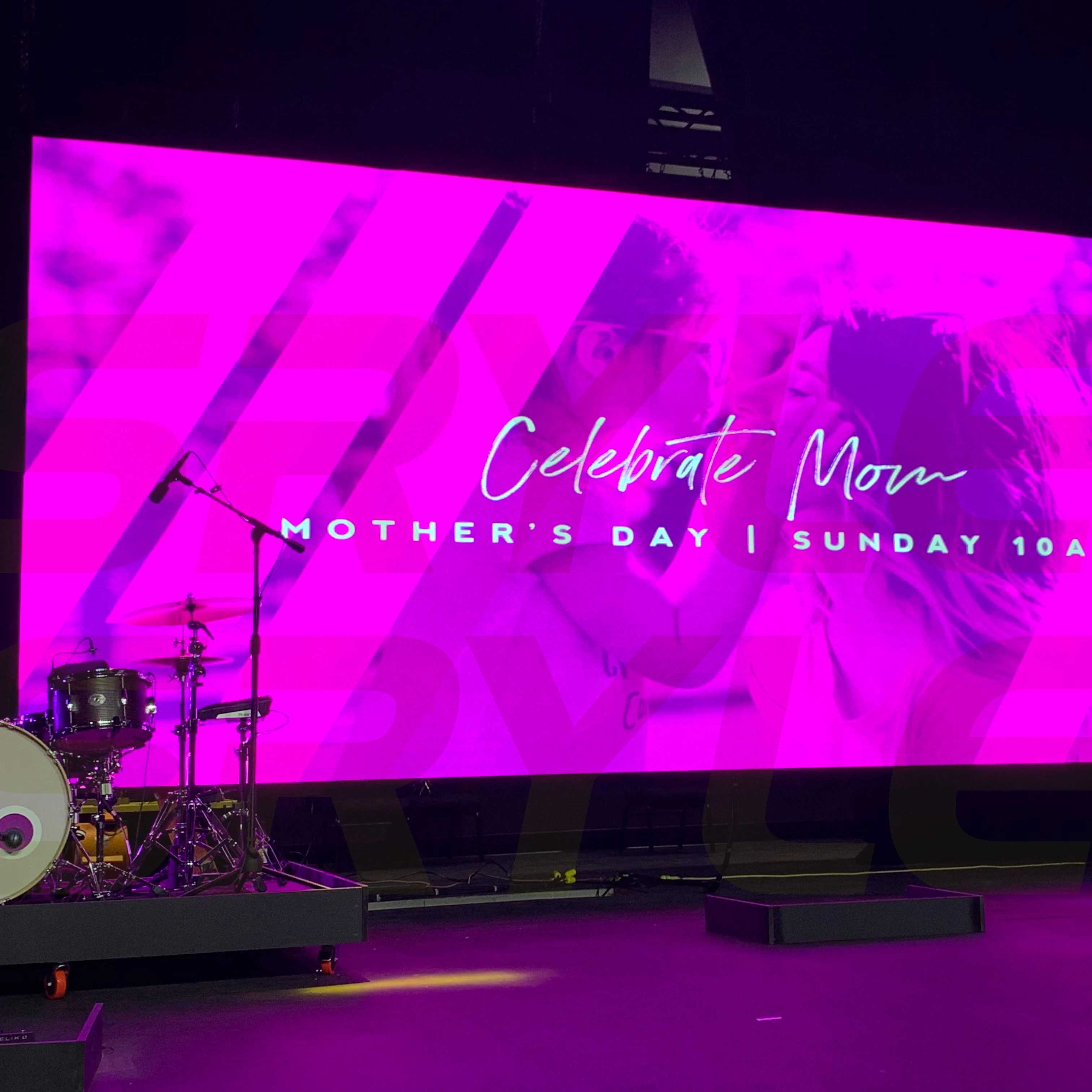 P2.6 P2.97 P3.91 Wedding Backdrop LED Video Wall Background Indoor Outdoor Event Stage LED Display Screen
P2.6 P2.97 P3.91 Wedding Backdrop LED Video Wall Background Indoor Outdoor Event Stage LED Display Screen