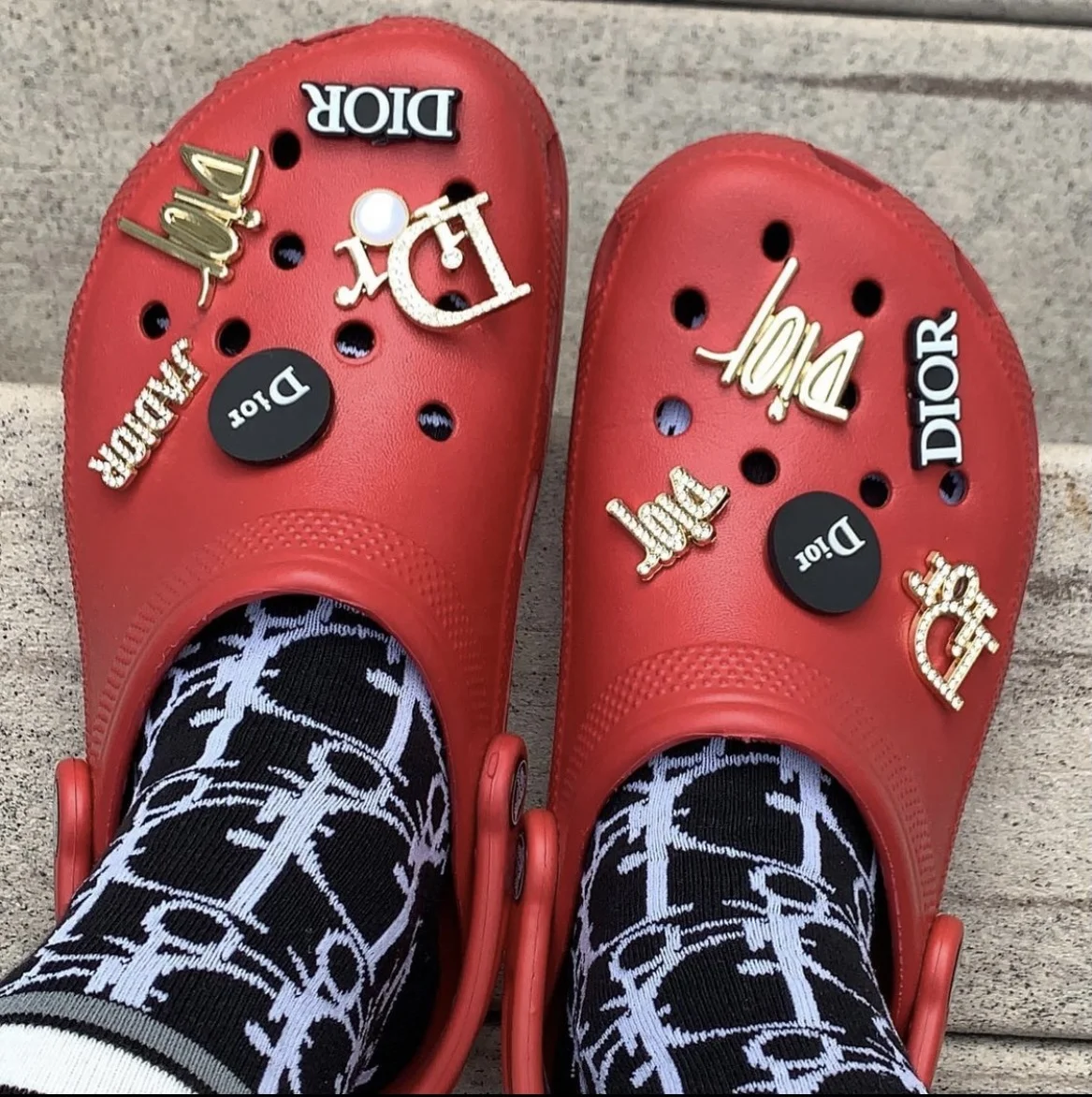 HOT sale Popular Brand Luxury Crystal Rhinestone Pearl Shoe Charms Accessories Decoration for Lady Croc Shoe Decorations, Picture
HOT sale Popular Brand Luxury Crystal Rhinestone Pearl Shoe Charms Accessories Decoration for Lady Croc Shoe Decorations, Picture