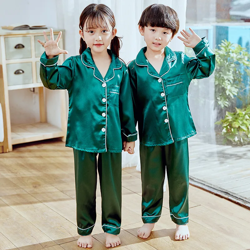 Summer thin long-sleeved trousers ice silk children's home clothes for men and women, big children's silk cardigan pajamas, As show
Summer thin long-sleeved trousers ice silk children's home clothes for men and women, big children's silk cardigan pajamas, As show