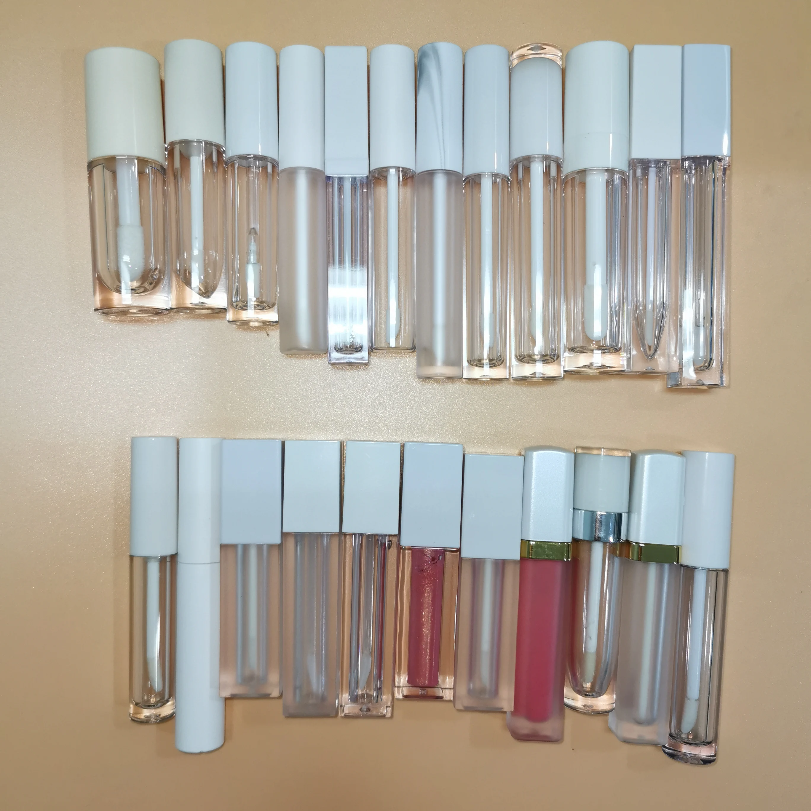 Best seller lip gloss tube containers lipgloss tubes wholesale white top lip gloss tube
Best seller lip gloss tube containers lipgloss tubes wholesale white top lip gloss tube