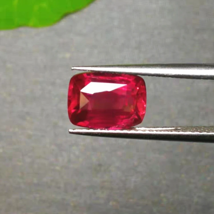 Beautiful Red Color Ruby Loose Stone Jewelry 3.1ct Natural Unheated Ruby Gemstone
Beautiful Red Color Ruby Loose Stone Jewelry 3.1ct Natural Unheated Ruby Gemstone