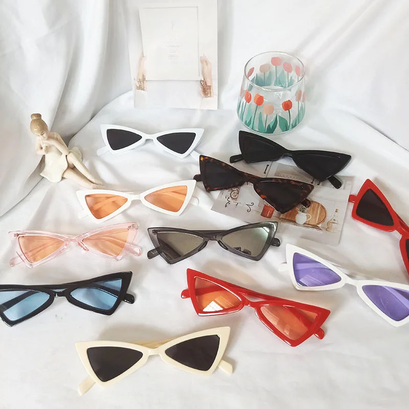 Retro Trendy Outdoor Fashion Small Frame Personality Sunglasses Colorful Women Simple Plastic Frame Shades
Retro Trendy Outdoor Fashion Small Frame Personality Sunglasses Colorful Women Simple Plastic Frame Shades
