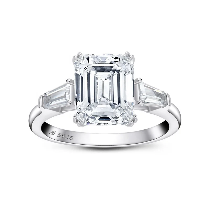 925 silver European and American sterling silver ring 3 carat SONA diamond ring for women
925 silver European and American sterling silver ring 3 carat SONA diamond ring for women