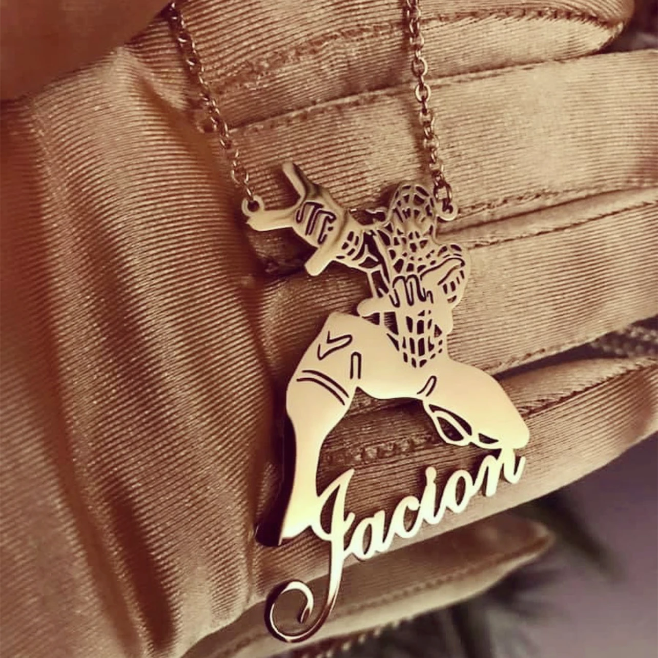 Gold Plate Cartoon Name Pendent Necklace For Kids Custom Personal Photo Picture Nameplate Pendent for Family Gifts, Colors
Gold Plate Cartoon Name Pendent Necklace For Kids Custom Personal Photo Picture Nameplate Pendent for Family Gifts, Colors