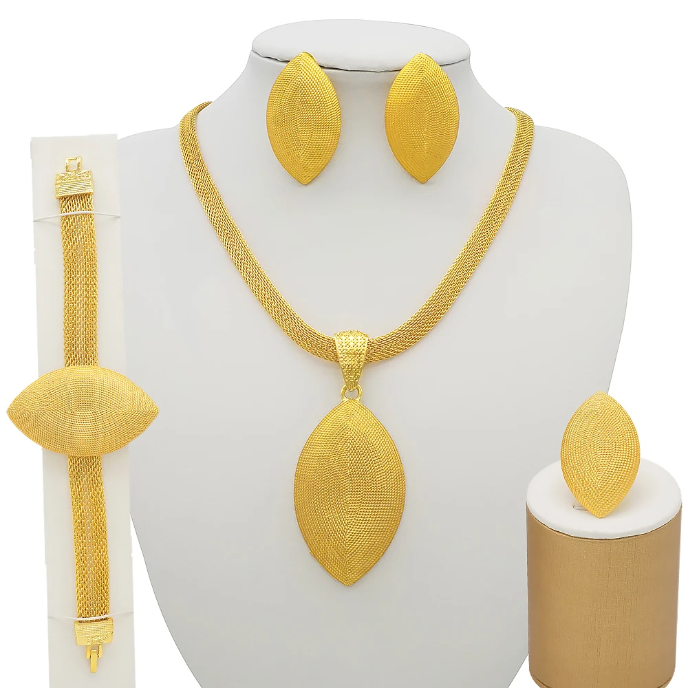 2019 fashion Romantic Classic Necklace women high quality dubai gold plated african style wedding jewelry set
2019 fashion Romantic Classic Necklace women high quality dubai gold plated african style wedding jewelry set