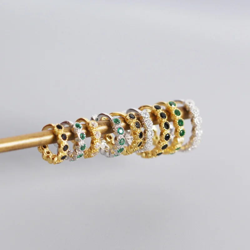 Statement 18K Gold Silver Plated 925 Sterling Silver Round Ear Cuff S925 Silver Colorful Rhinestone Crystal Hoop Earring, Golden sliver
Statement 18K Gold Silver Plated 925 Sterling Silver Round Ear Cuff S925 Silver Colorful Rhinestone Crystal Hoop Earring, Golden sliver