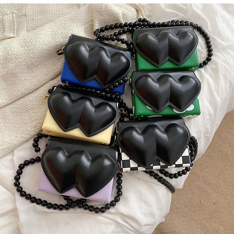 Multi Color Ladies Flap Heart Shoulder Purses Beads Chains Designer Women Hand Bags 2022 Personality Purses And Handbags, Picture color
Multi Color Ladies Flap Heart Shoulder Purses Beads Chains Designer Women Hand Bags 2022 Personality Purses And Handbags, Picture color