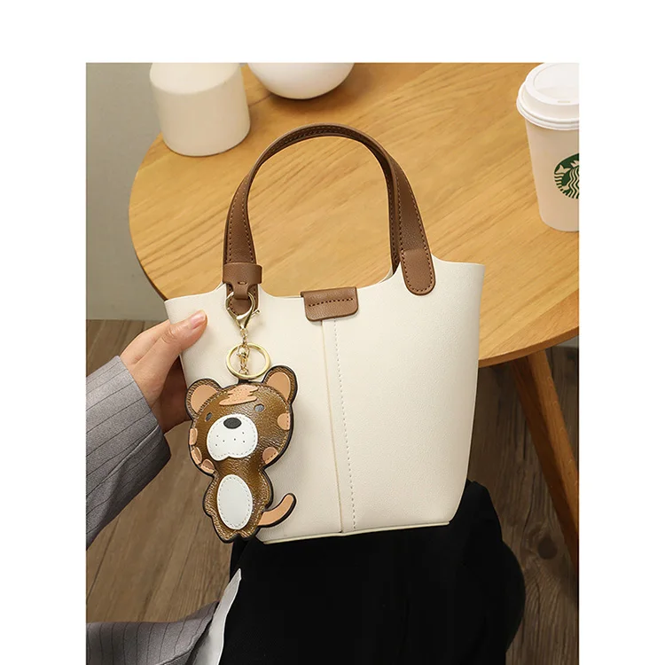 2022 Customized Large Capacity Genuine Leather Bucket Hand Bags Tote Bag Leather Handbags For Women Luxury, White,yellow
2022 Customized Large Capacity Genuine Leather Bucket Hand Bags Tote Bag Leather Handbags For Women Luxury, White,yellow