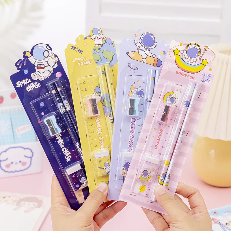 Children's school gifts cartoon portable stationery set gift box students astronaut stationery set
Children's school gifts cartoon portable stationery set gift box students astronaut stationery set