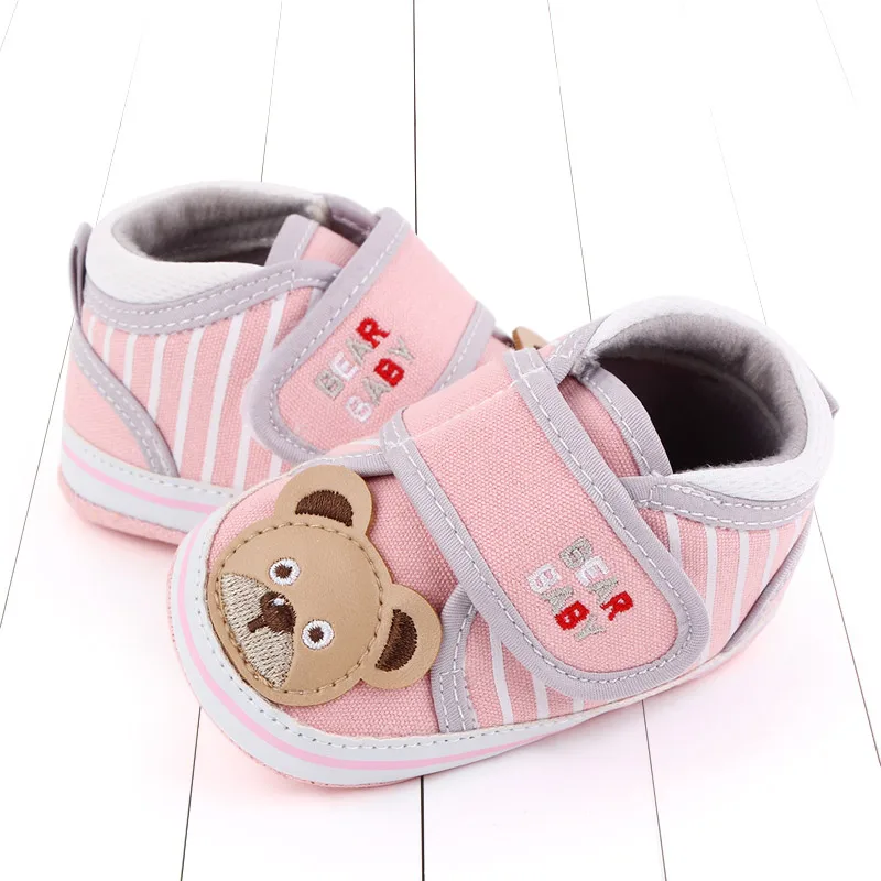 Spring&Autumn Cute Casual Soft Sole Baby Shoes with Bear Print Baby Shoes Unisex details