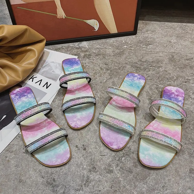 Summer new fashion, simple, colorful and comfortable flat open-toed women's slippers
Summer new fashion, simple, colorful and comfortable flat open-toed women's slippers