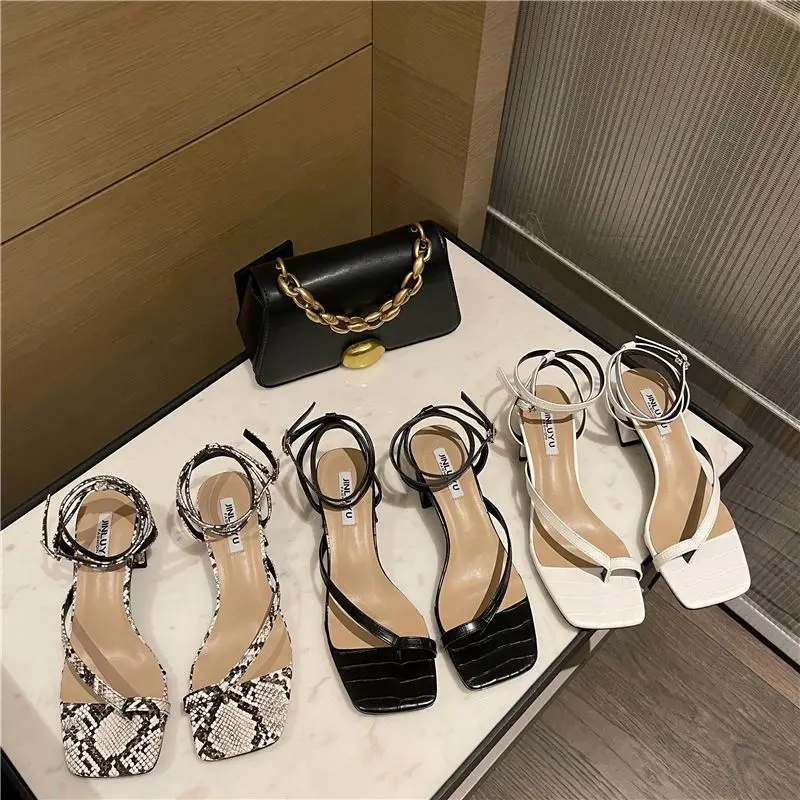 2021 summer new fashion square toe buckle snake print thick heel sandals women, White,black,serpentine or customized
2021 summer new fashion square toe buckle snake print thick heel sandals women, White,black,serpentine or customized