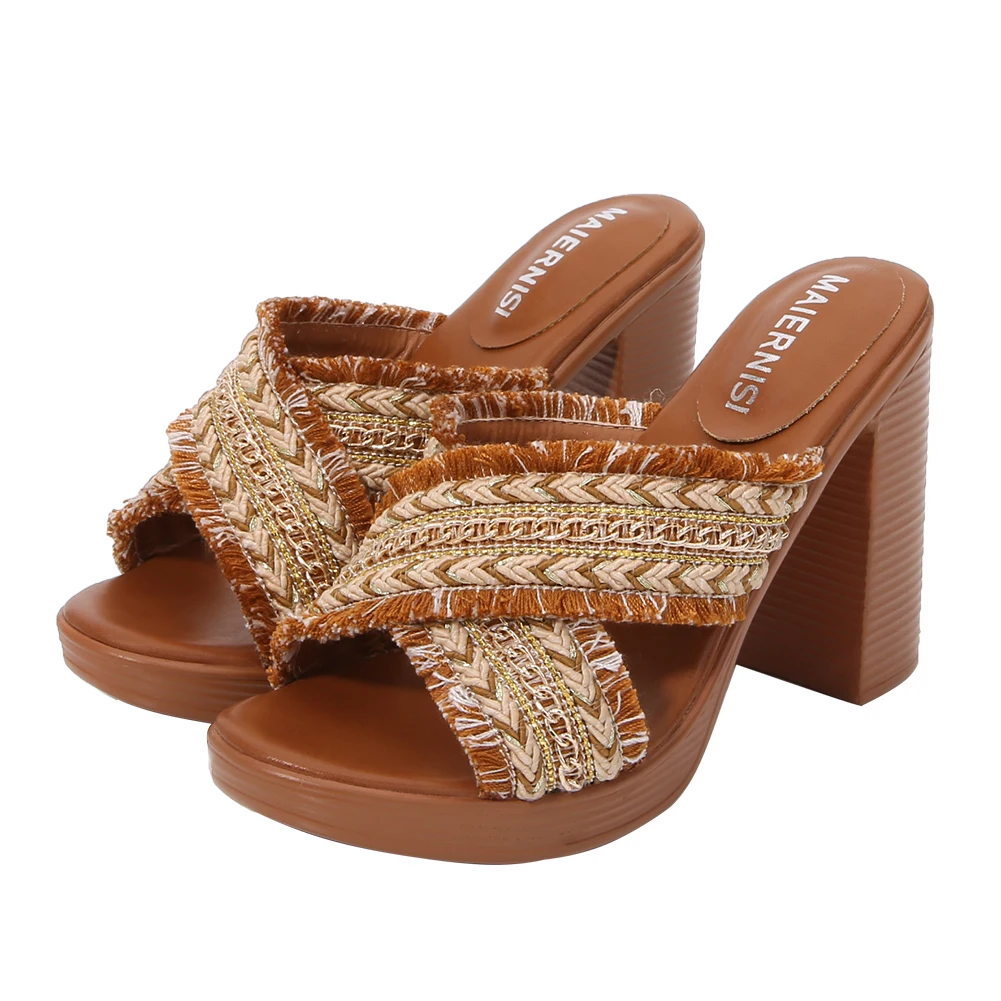 Dropshipping Shoes Sandals for Women and Ladies 2021 Hot Sell Cross Strap High Heel slides For Women Ladies Sandals
Dropshipping Shoes Sandals for Women and Ladies 2021 Hot Sell Cross Strap High Heel slides For Women Ladies Sandals