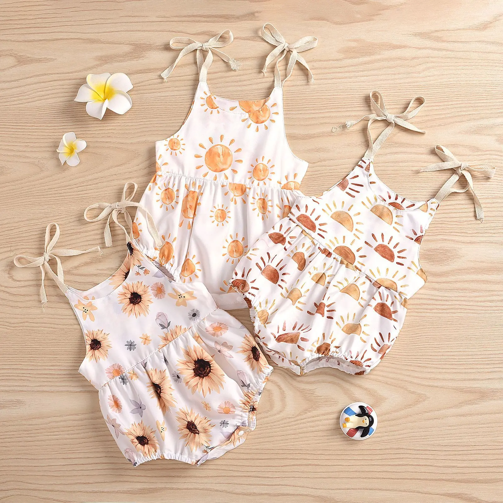 Wholesale Newborn Kid Summer Girls Rompers One Piece Sleeveless Belt Flowers Print Strap Jumpsuits baby rompers
Wholesale Newborn Kid Summer Girls Rompers One Piece Sleeveless Belt Flowers Print Strap Jumpsuits baby rompers