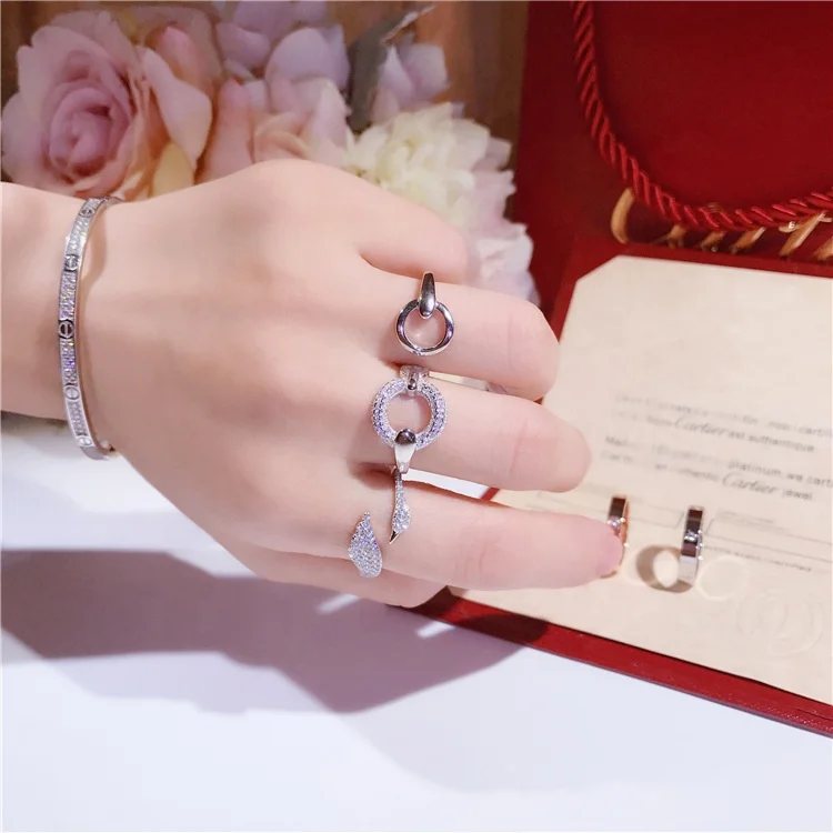 100% 925 Sterling Silver Design Hook Ring Curved Twin Index Finger Ring for Sister Crossover Linked Lover Wedding Rings
100% 925 Sterling Silver Design Hook Ring Curved Twin Index Finger Ring for Sister Crossover Linked Lover Wedding Rings