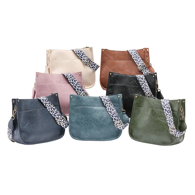 Wholesale Personalized Cheap Leopard Guitar Strap Solid Color Messenger Purse Bag Vegan Leather Crossbody Bag For Women
Wholesale Personalized Cheap Leopard Guitar Strap Solid Color Messenger Purse Bag Vegan Leather Crossbody Bag For Women
