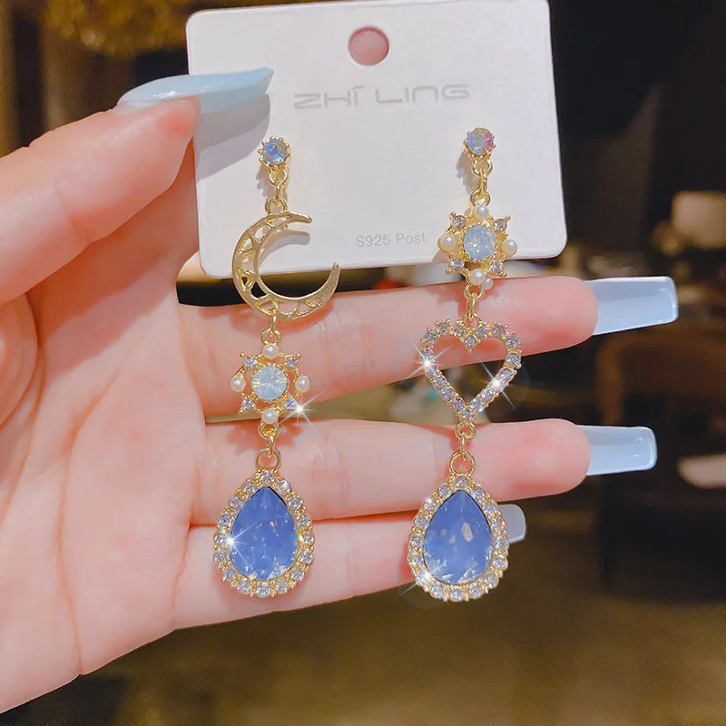 Earrings 2021 Trendy Silver Needle Korean Style Star Moon Love Asymmetric Earrings Aquamarine Diamond Crystal Earrings Retro
Earrings 2021 Trendy Silver Needle Korean Style Star Moon Love Asymmetric Earrings Aquamarine Diamond Crystal Earrings Retro