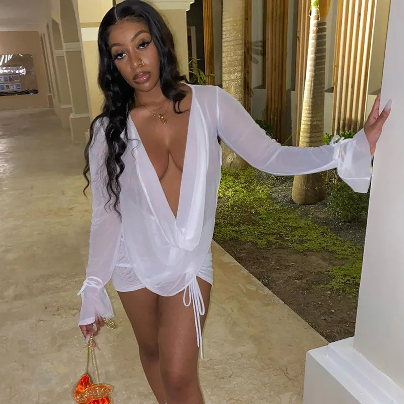 YIWU QIUDUN Sexy Summer Mesh Deep V Pile Neck Net Yarn Crop Top And Mini Skirts Two Piece Set Outfits
YIWU QIUDUN Sexy Summer Mesh Deep V Pile Neck Net Yarn Crop Top And Mini Skirts Two Piece Set Outfits