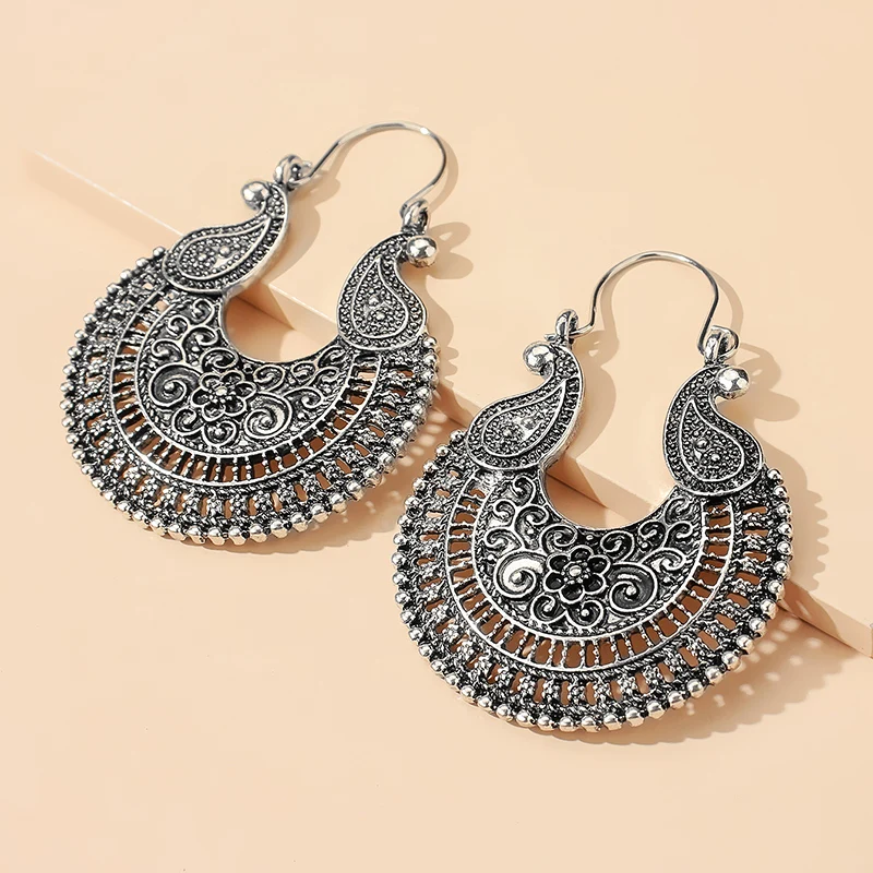 Fashion Retro Hollow Ethnic Style Pattern Hook Earrings For Women Christmas Gift Wholesale 2020 Joyas Jewelry
Fashion Retro Hollow Ethnic Style Pattern Hook Earrings For Women Christmas Gift Wholesale 2020 Joyas Jewelry