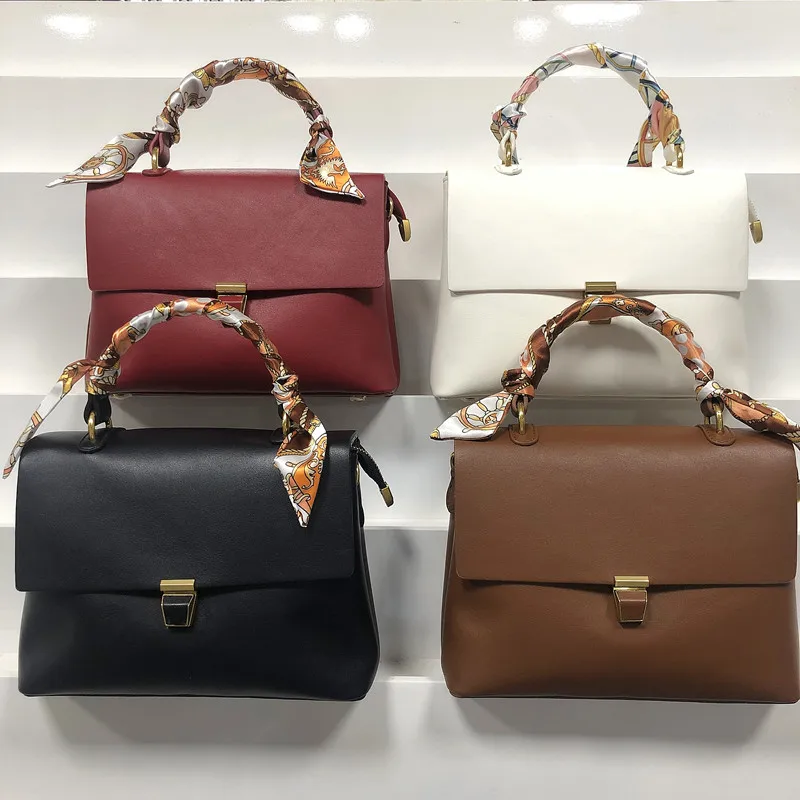 fashion luxury top genuine leather handbags 2022 new designer messenger bag custom real leather women handbags with scarf
fashion luxury top genuine leather handbags 2022 new designer messenger bag custom real leather women handbags with scarf