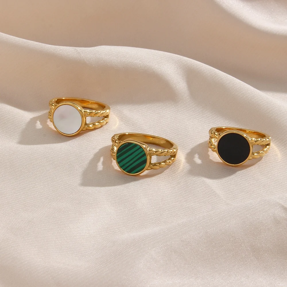 Shell Rings Stainless Steel Wedding Band Lovers Ring 18k Gold Plated Black White Shell Finger Rings
Shell Rings Stainless Steel Wedding Band Lovers Ring 18k Gold Plated Black White Shell Finger Rings