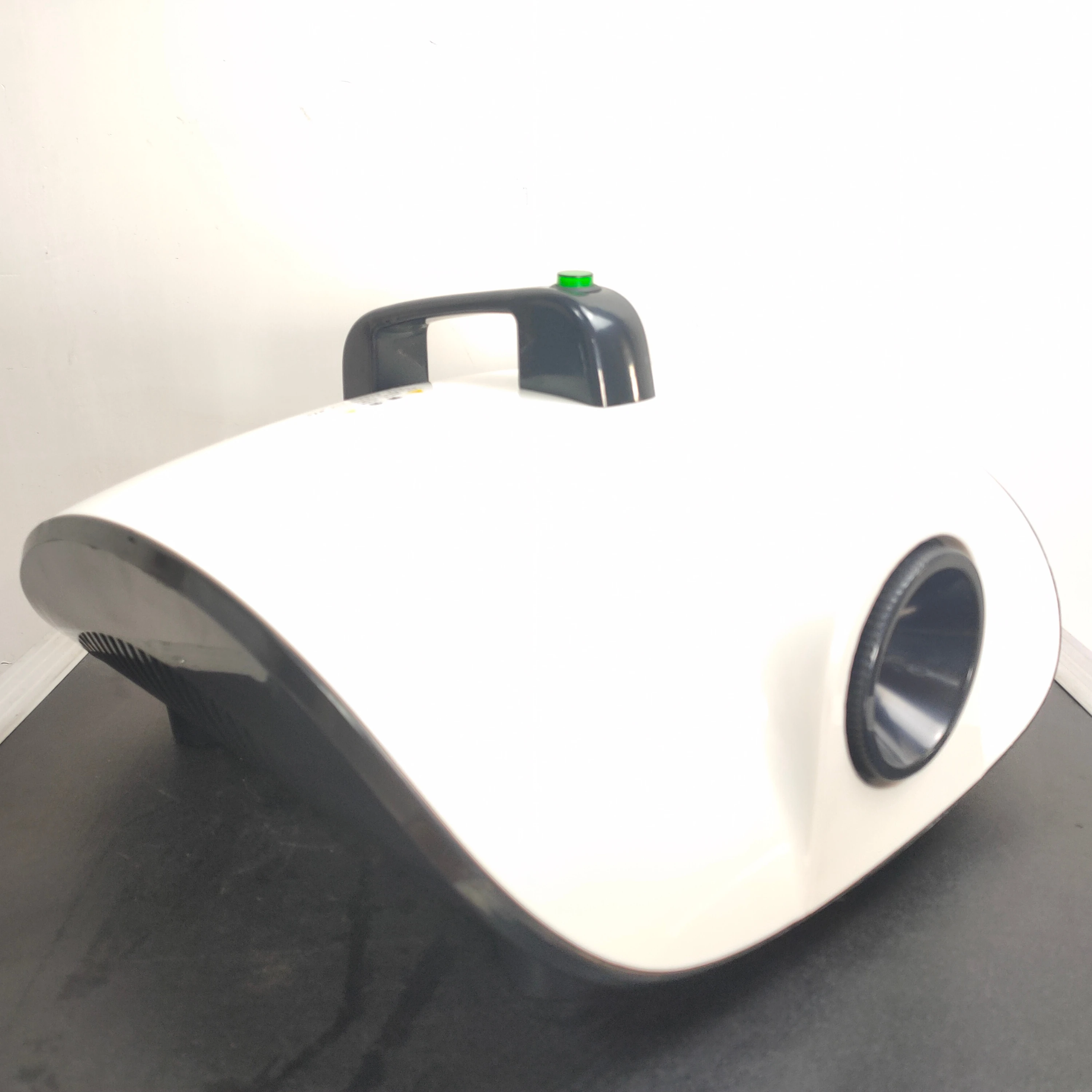 Car atomization disinfection machine atomizing indoor car sterilizes to the formaldehyde fog machine Deodorant, White
Car atomization disinfection machine atomizing indoor car sterilizes to the formaldehyde fog machine Deodorant, White