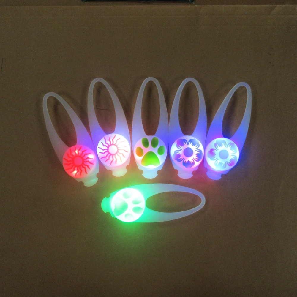 Silicone led blinking Pet Tag Lights Dog Night Walking Safety Lights Waterproof Clip-on Pet Collar Lights
Silicone led blinking Pet Tag Lights Dog Night Walking Safety Lights Waterproof Clip-on Pet Collar Lights