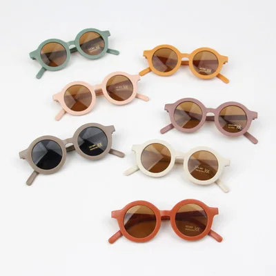 2021 Boy Girl Cute Cartoon Bear Shape Fashion Round Sunglasses Children Vintage Sunglasses UV Protection Classic Kids Eyewear, 8 colors
2021 Boy Girl Cute Cartoon Bear Shape Fashion Round Sunglasses Children Vintage Sunglasses UV Protection Classic Kids Eyewear, 8 colors