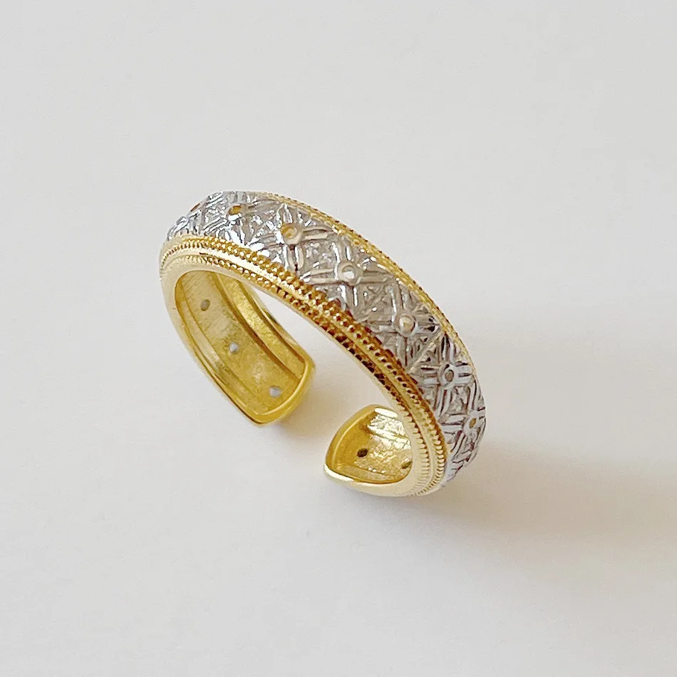 High Quality S925 Silver Wide Band Ring Sterling Silver Simple Patter Open Finger Ring
High Quality S925 Silver Wide Band Ring Sterling Silver Simple Patter Open Finger Ring
