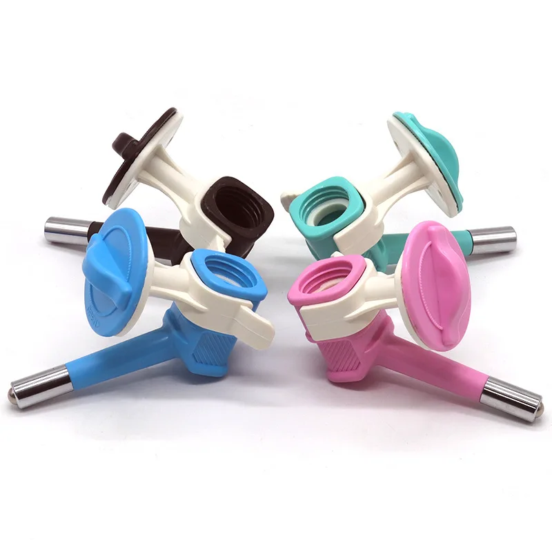 Plastic hanging watertight pet waterer bottle Automatic Dog Water Dispenser For Cage
Plastic hanging watertight pet waterer bottle Automatic Dog Water Dispenser For Cage