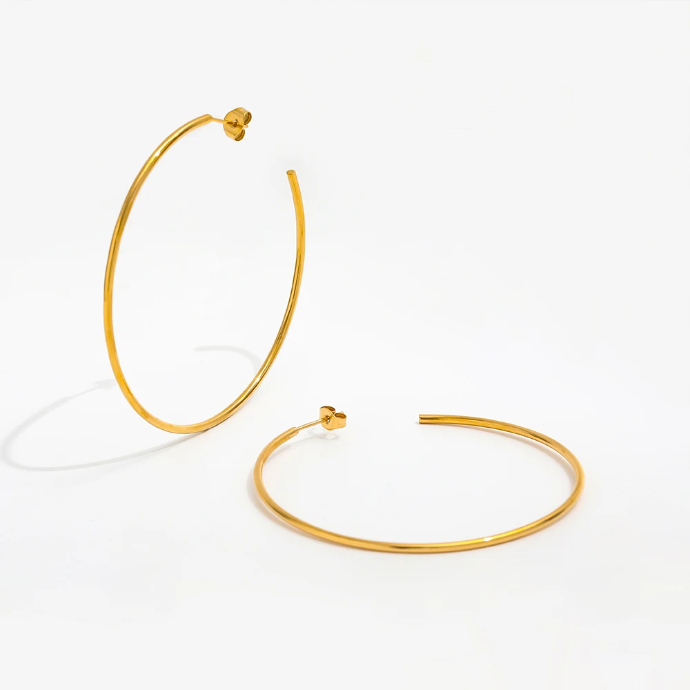 Trendy Earring 18K Gold Plated Simple Big Circle Hoop Earrings for Women Stainless Steel Statement Earrings Wholesale
Trendy Earring 18K Gold Plated Simple Big Circle Hoop Earrings for Women Stainless Steel Statement Earrings Wholesale