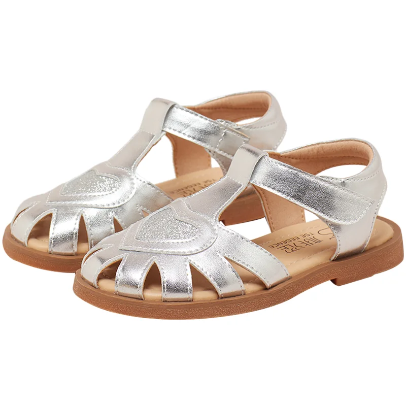 New arrival Latest Comfortable Girls sandalsl Shoes / spacious tos/soft leather material kids sadal, Gold ,silver
New arrival Latest Comfortable Girls sandalsl Shoes / spacious tos/soft leather material kids sadal, Gold ,silver