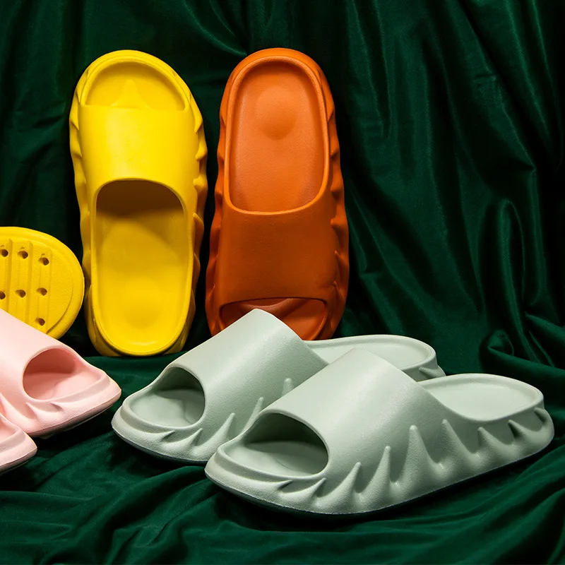 breathable cool 2021 trendy casual waterproof fashion slipper soft eva outdoor mens slides slipper, Customized color
breathable cool 2021 trendy casual waterproof fashion slipper soft eva outdoor mens slides slipper, Customized color